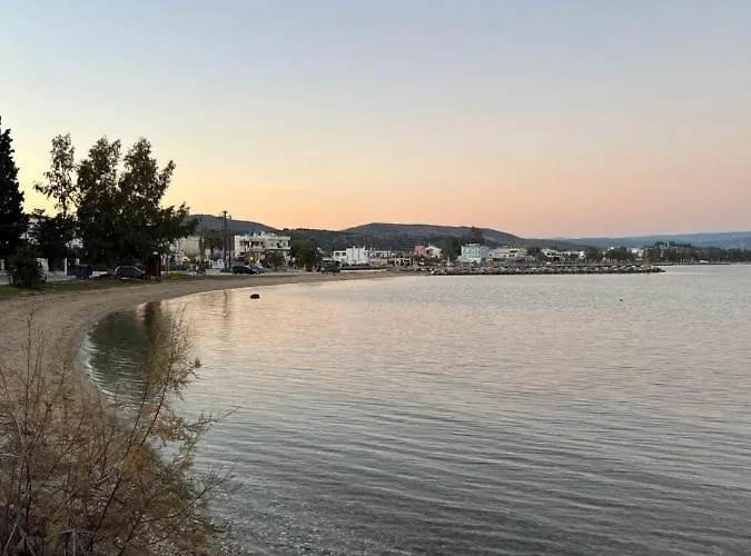 Relax House By The Sea Wolos