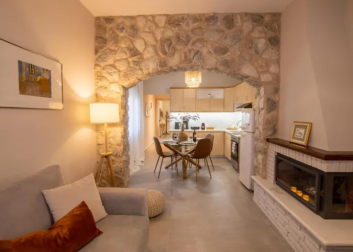 Relax House By The Sea * Wolos